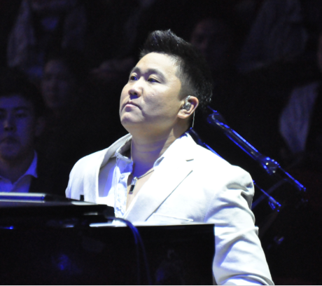 Б.Чинбат: Эзэн хааны үнэнч баатруудад зориулсан хөгжмөө туурвиж байна